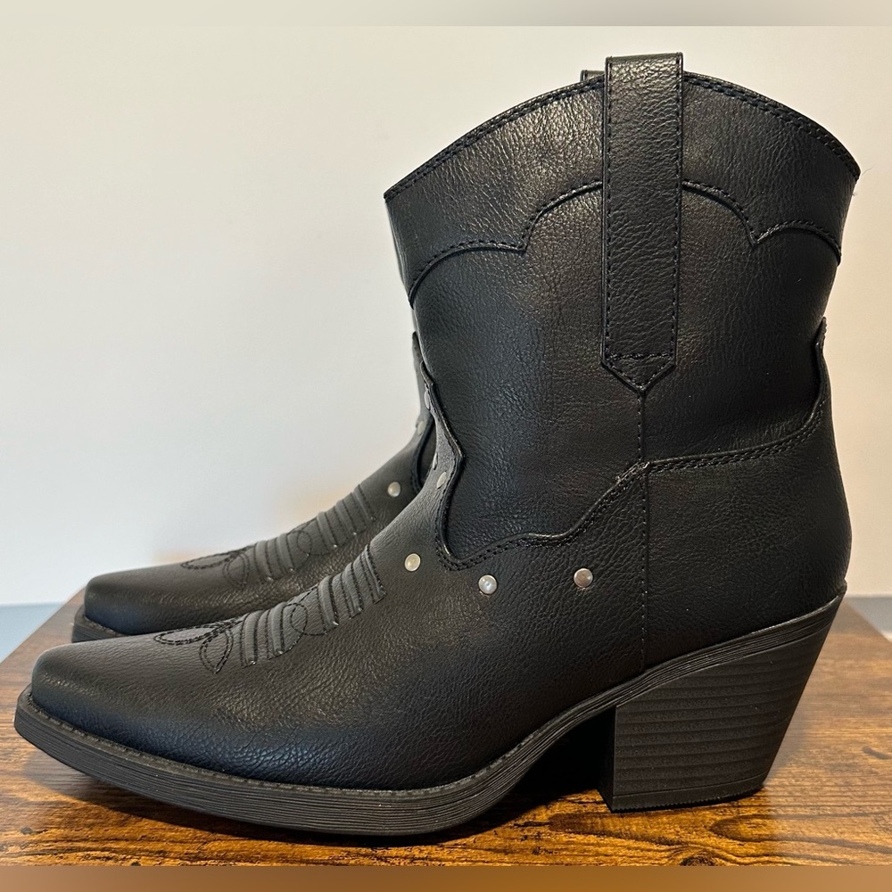 SO Womens Black Seville Western Ankle Boots NWT Various Sizes